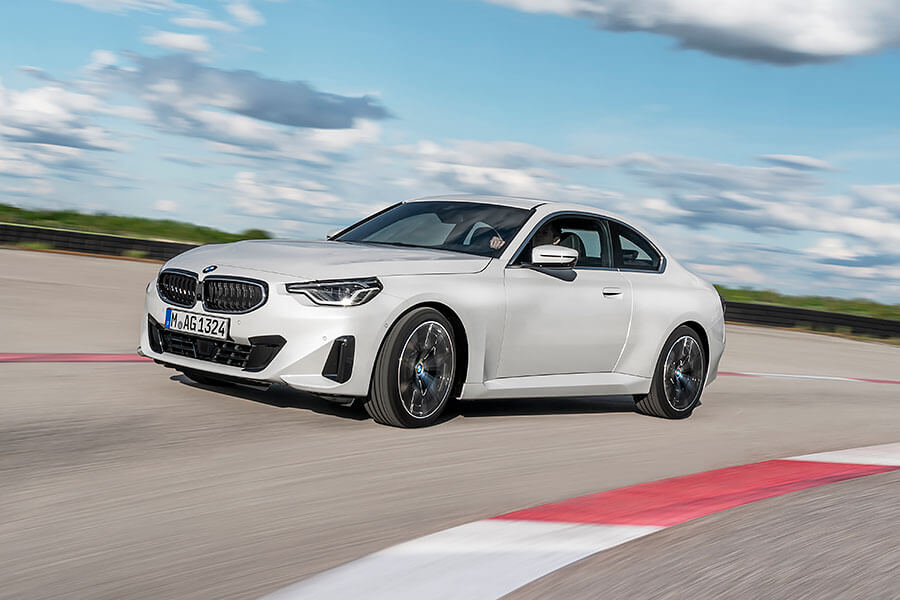 四門前驅2GC始終不對味?不如趕緊試試這道新鮮出爐,更加可口味美的雙門後驅2 Series Coupe吧!