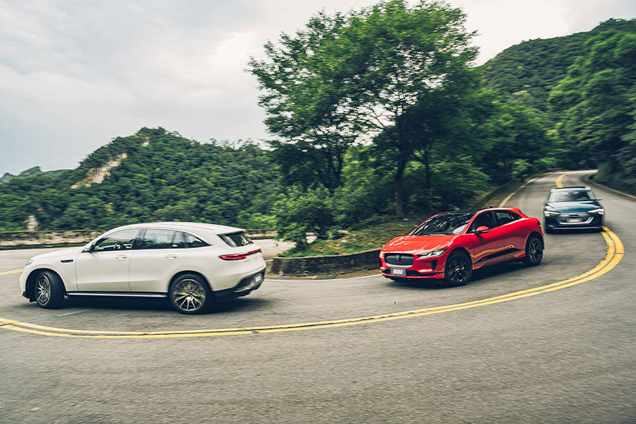 沒有特斯拉?對,以前沒得選,但現在可不同了,來個歐陸對決戲碼你看如何……。