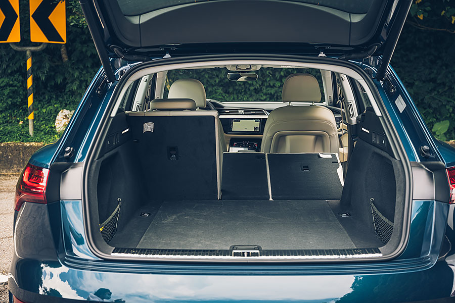 沒有特斯拉?對,以前沒得選,但現在可不同了,來個歐陸對決戲碼你看如何……。