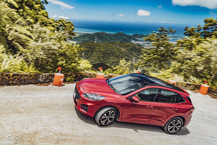 城市與鄉野之間的距離,就靠Kuga來快速化解。