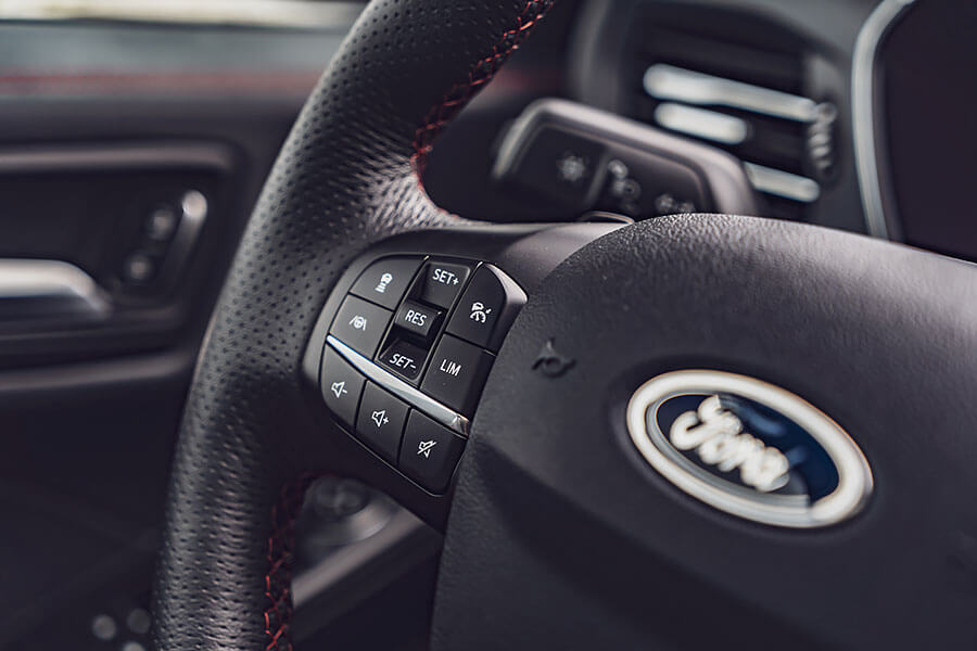 城市與鄉野之間的距離,就靠Kuga來快速化解。