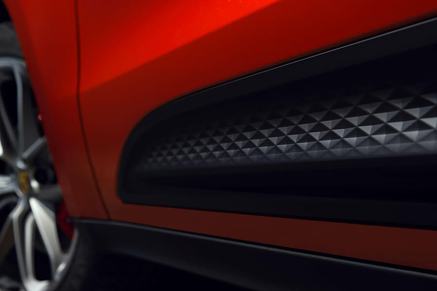 是的,你沒看錯!這已經是Macan問世七年來的第二次小改款了!