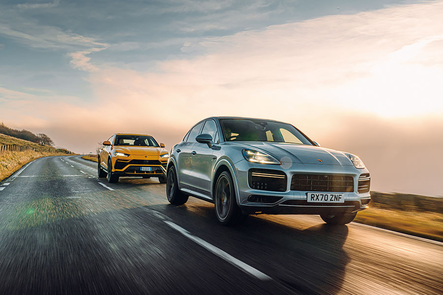 Aston Martin、賓利、藍寶堅尼和保時捷一較高下,卻非傳統超跑大決鬥,而是超級SUV越野前哨戰。