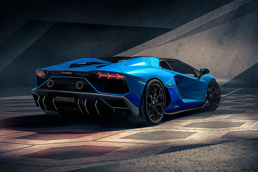 結束十年長期連載,藍寶堅尼正式發表Aventador最終章。