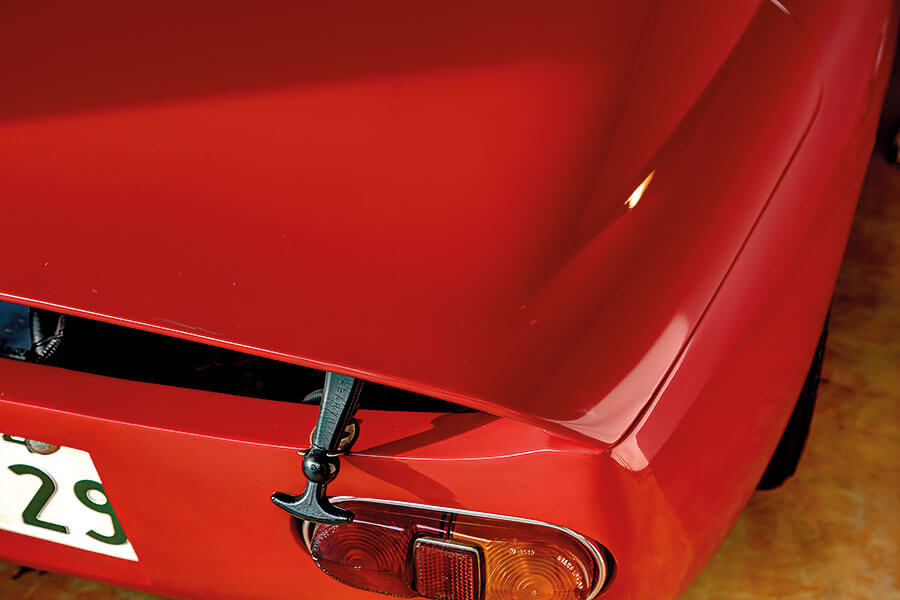 不經意的可愛,有時反而更讓人鍾愛,Bialbero就是這樣一部跑車。