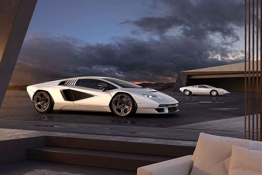 當年房間壁掛海報裡的藍寶堅尼，想不到多年後竟意外再次回歸，並以老派方式帶來全新感動。