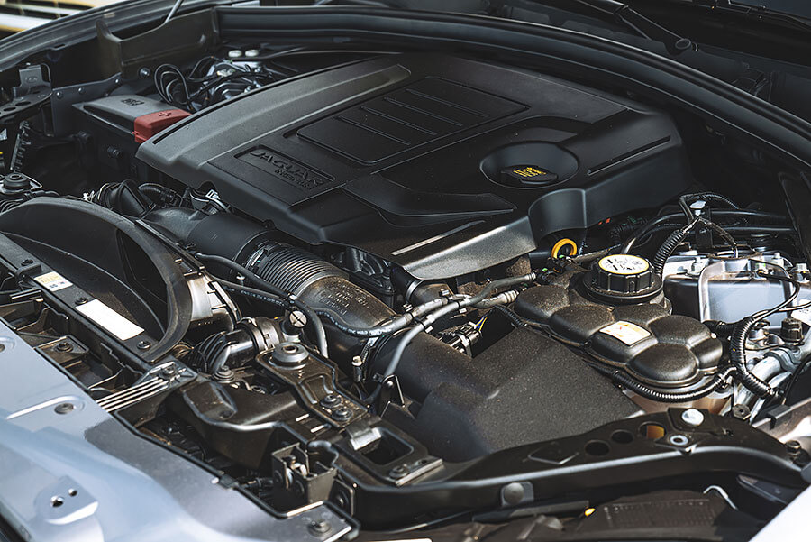 7項新配備,11種選配升級,讓F-Pace再次偉大。