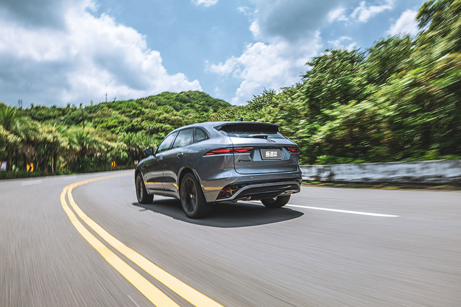 7項新配備,11種選配升級,讓F-Pace再次偉大。