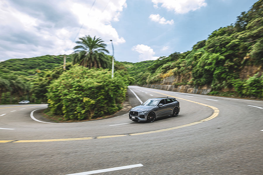 7項新配備,11種選配升級,讓F-Pace再次偉大。