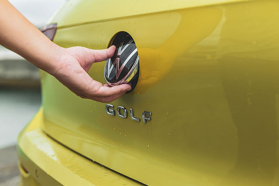 面對各路人馬的放話挑戰,以全面進化還以顏色就對了。