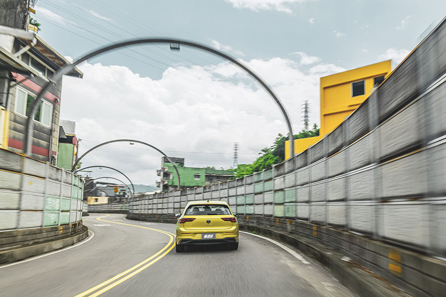 面對各路人馬的放話挑戰,以全面進化還以顏色就對了。