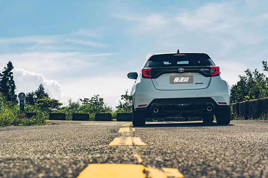 豐田究竟用了什麼法術讓人們失去理智競相掏出近180萬元只為買一部Yaris?呱、呱,什麼?GR Yaris啦……