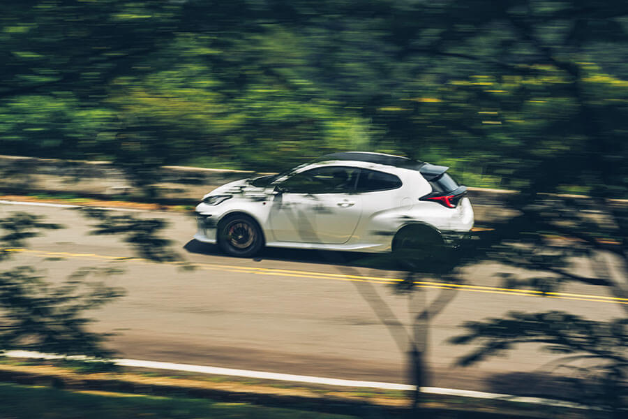 豐田究竟用了什麼法術讓人們失去理智競相掏出近180萬元只為買一部Yaris?呱、呱,什麼?GR Yaris啦……