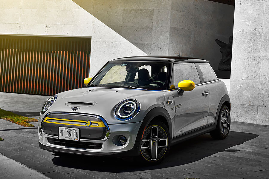 1959年迄今的六十二年歷史裡，以下是我輩認為MINI史上最佳的九大傑作。