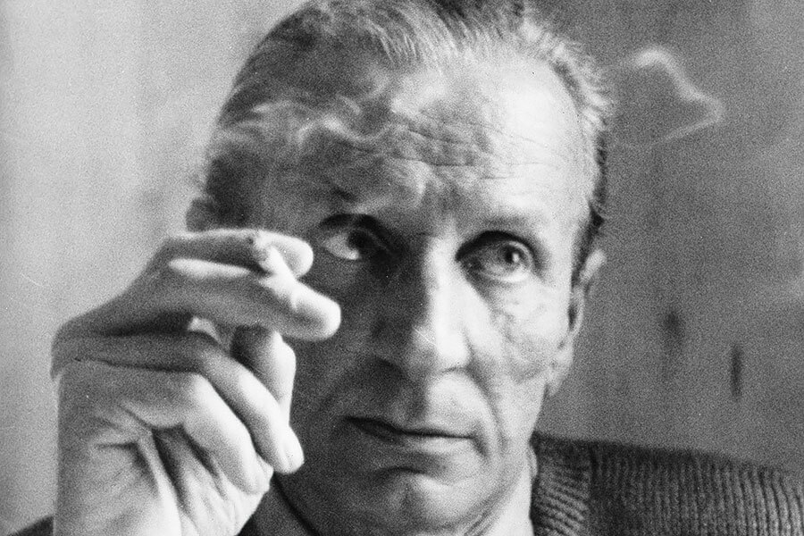 從最風光的傑作,至到最慘淡的低潮,這裡備有你想知的一切,以及好些你不想知道的逸聞軼事。