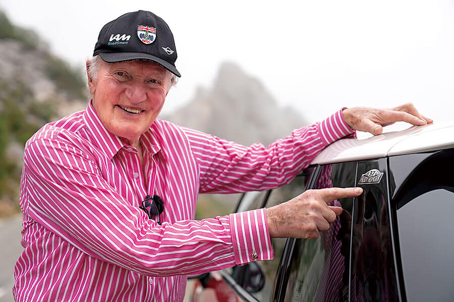 從最風光的傑作,至到最慘淡的低潮,這裡備有你想知的一切,以及好些你不想知道的逸聞軼事。