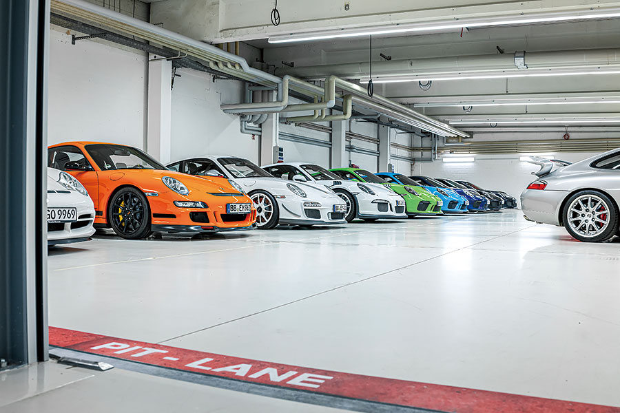 一個放滿了歷代911 GT的車庫?唯有一人能勝此任。