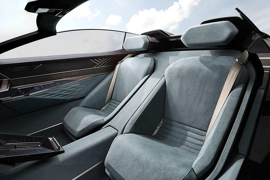 「智駕」與「自駕」該如何同時兼顧?奧迪:給我一個按鍵就能搞定!