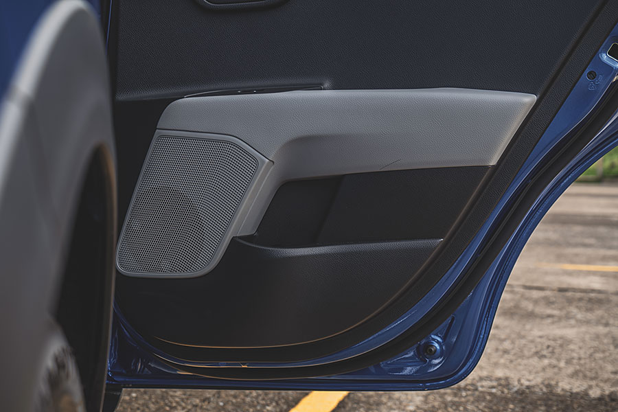 陽光、活潑、安全，共譜一首驚豔四座的青春之歌。