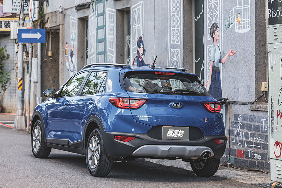 陽光、活潑、安全，共譜一首驚豔四座的青春之歌。