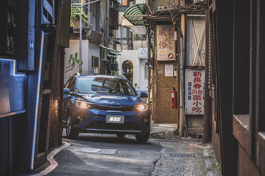 陽光、活潑、安全，共譜一首驚豔四座的青春之歌。