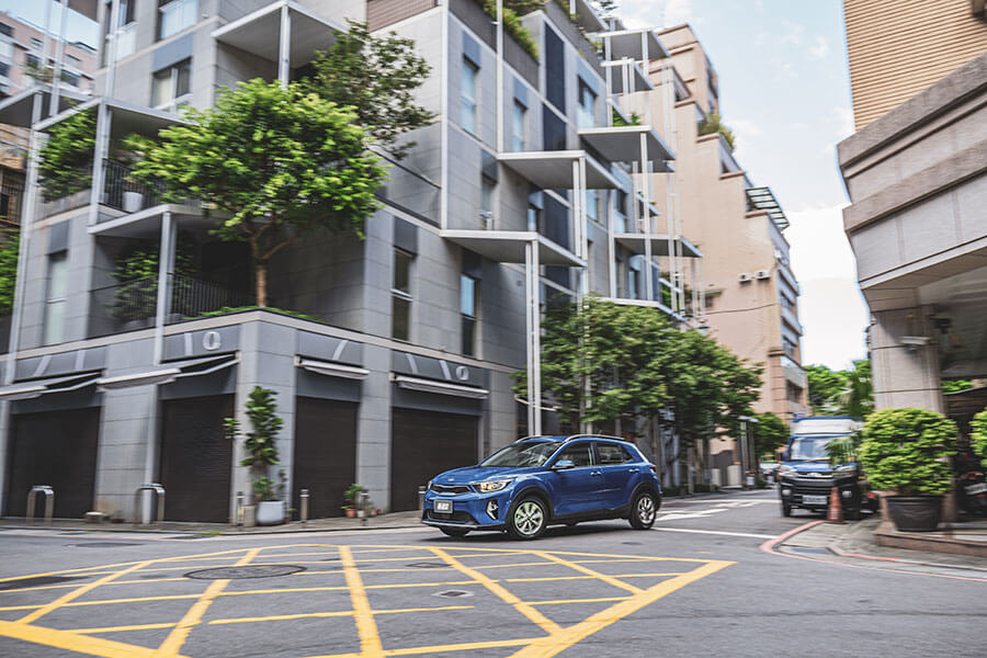 陽光、活潑、安全，共譜一首驚豔四座的青春之歌。