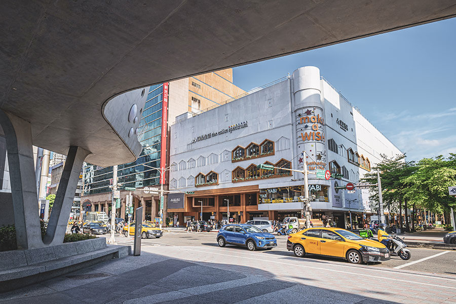 陽光、活潑、安全，共譜一首驚豔四座的青春之歌。