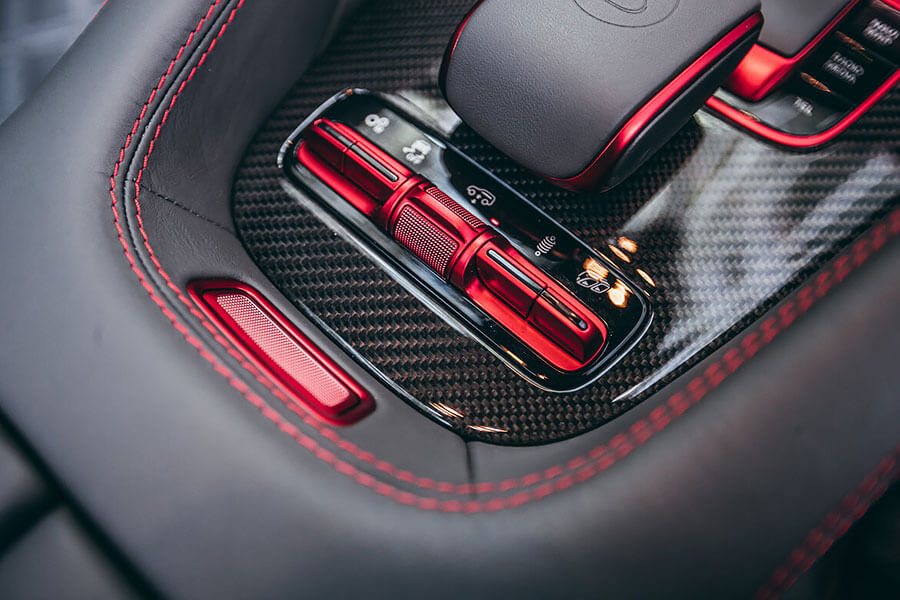 超快、超帥、超貴,巴博斯真的造出連馬斯克也望塵莫及的火箭飛船了!