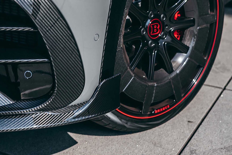 超快、超帥、超貴,巴博斯真的造出連馬斯克也望塵莫及的火箭飛船了!