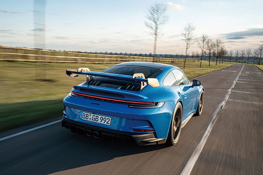 最新一代「蓋世跑車」現已出爐，但新型911 GT3做得到無負歷代祖先嗎？爆料：行呀！！！