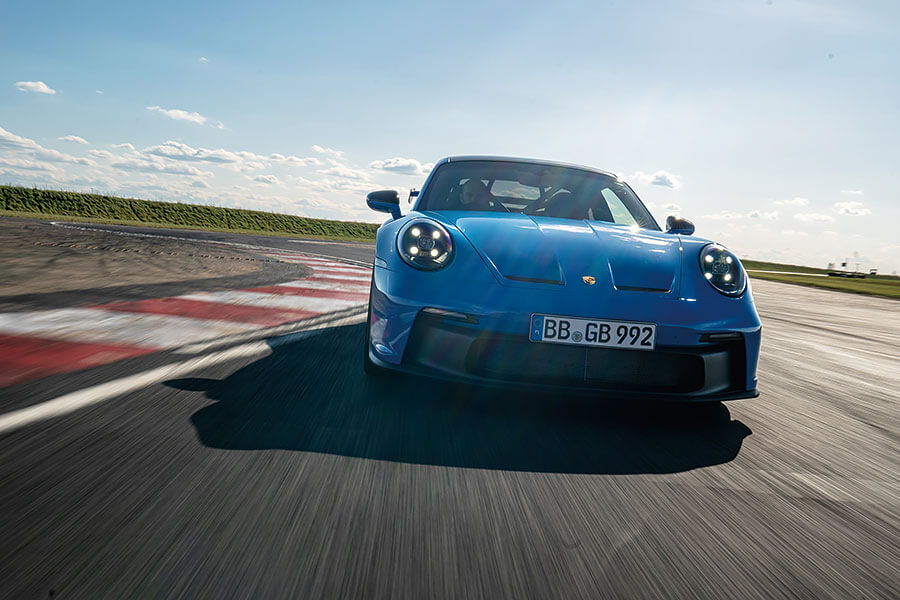 最新一代「蓋世跑車」現已出爐，但新型911 GT3做得到無負歷代祖先嗎？爆料：行呀！！！