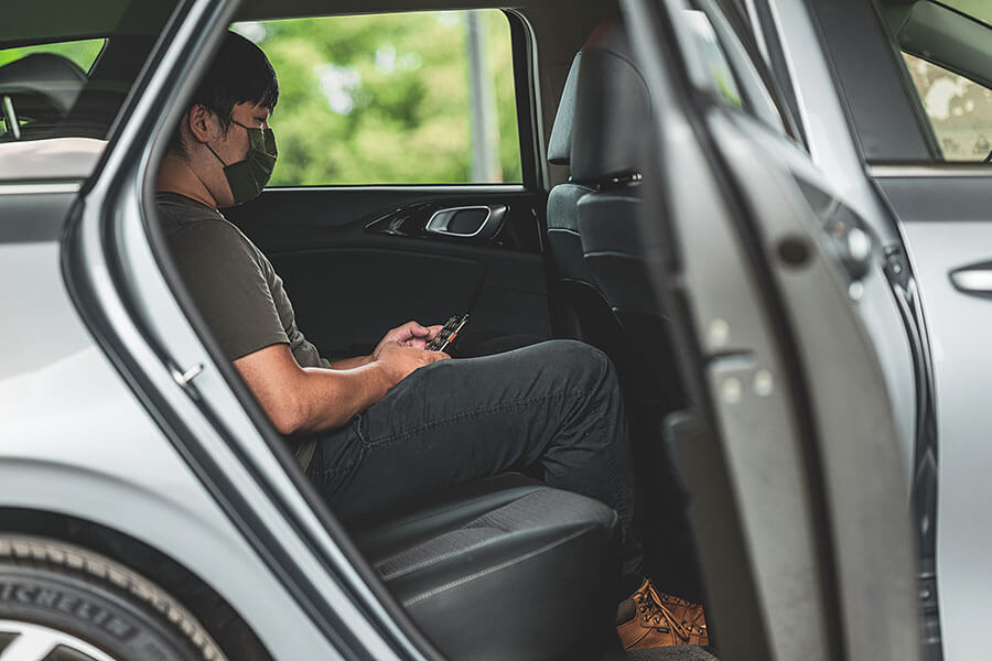 還有什麼能比俗擱大碗更對台灣人胃口?拜託,再給我們多來個一百碗吧!