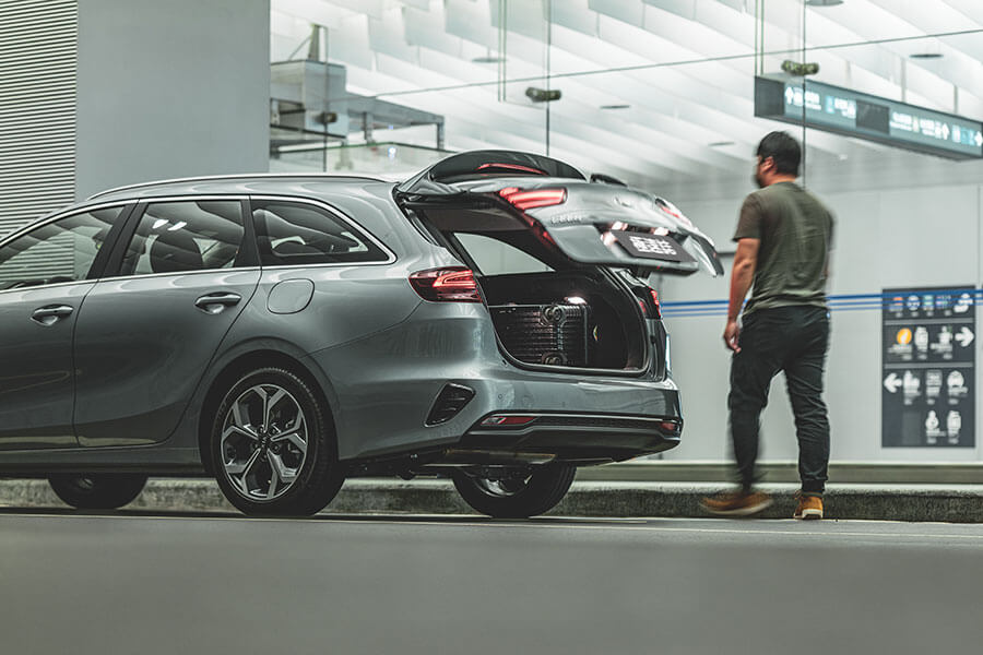 還有什麼能比俗擱大碗更對台灣人胃口?拜託,再給我們多來個一百碗吧!