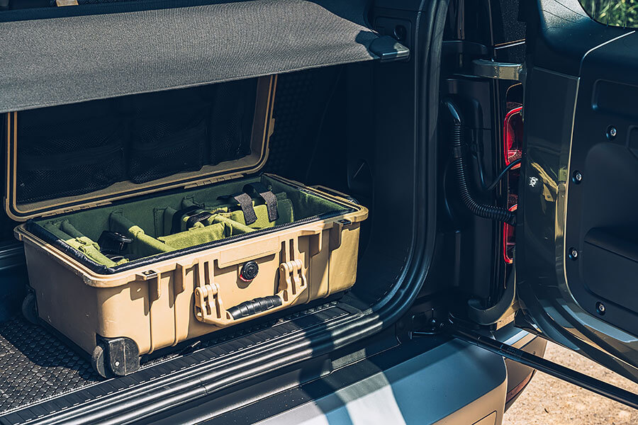 我和那些能盡快拿到車的車主一樣,都算是燒過好香。