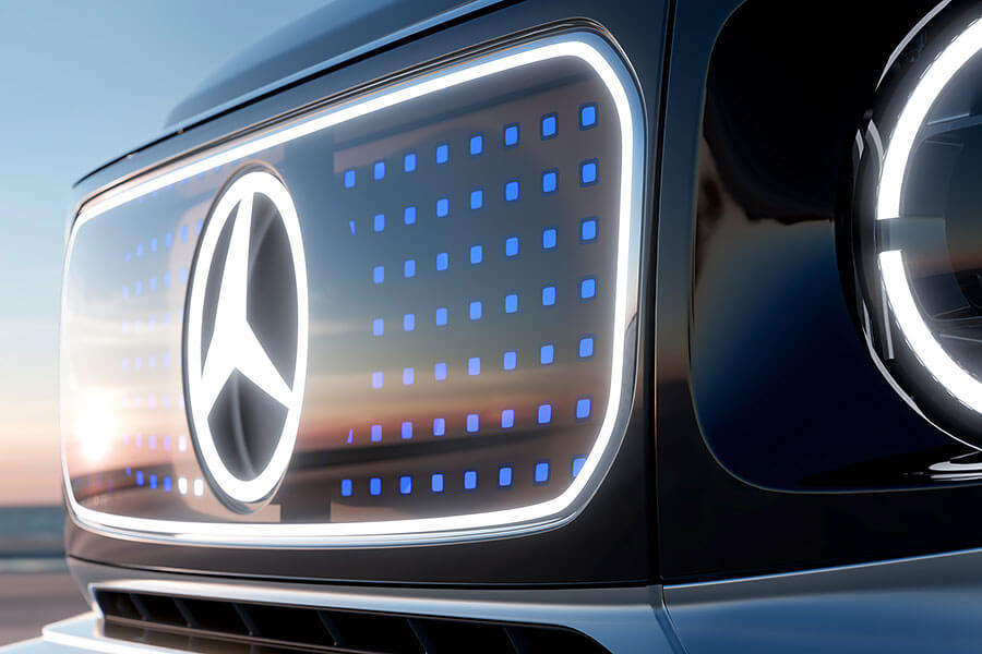 太空裝、外星人,地表最硬賓士已做好航向宇宙,用實力征服未知的所有準備。