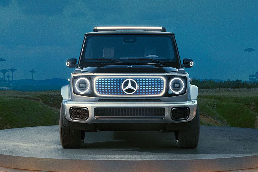 太空裝、外星人,地表最硬賓士已做好航向宇宙,用實力征服未知的所有準備。