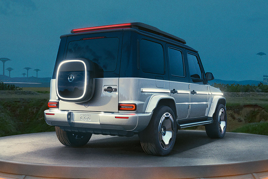 太空裝、外星人,地表最硬賓士已做好航向宇宙,用實力征服未知的所有準備。