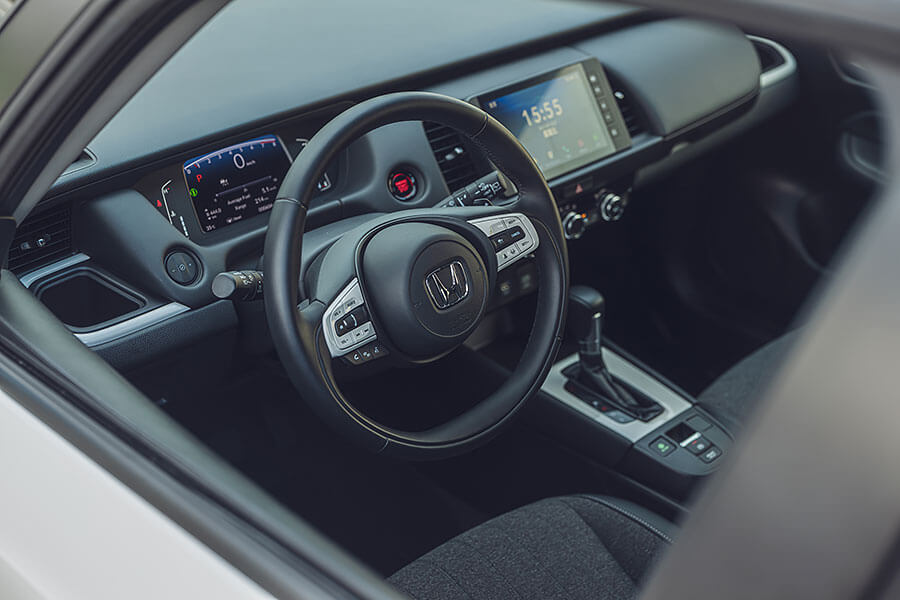 看得出來是柴犬仿生風味,但參考對象應該是來自戽斗星球。