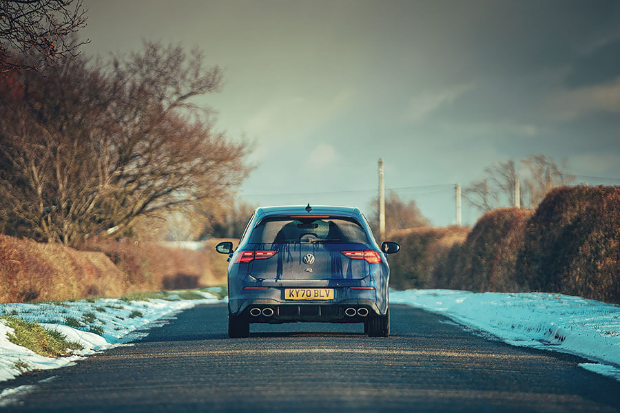 福斯上一代Golf R是八面玲瓏人人滿意的全天候萬事通，那麼2021年新一代極致Golf在TG自製的綠色地獄又有何表現呢？