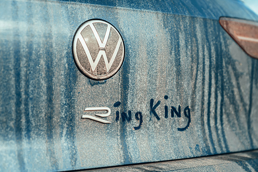 福斯上一代Golf R是八面玲瓏人人滿意的全天候萬事通，那麼2021年新一代極致Golf在TG自製的綠色地獄又有何表現呢？