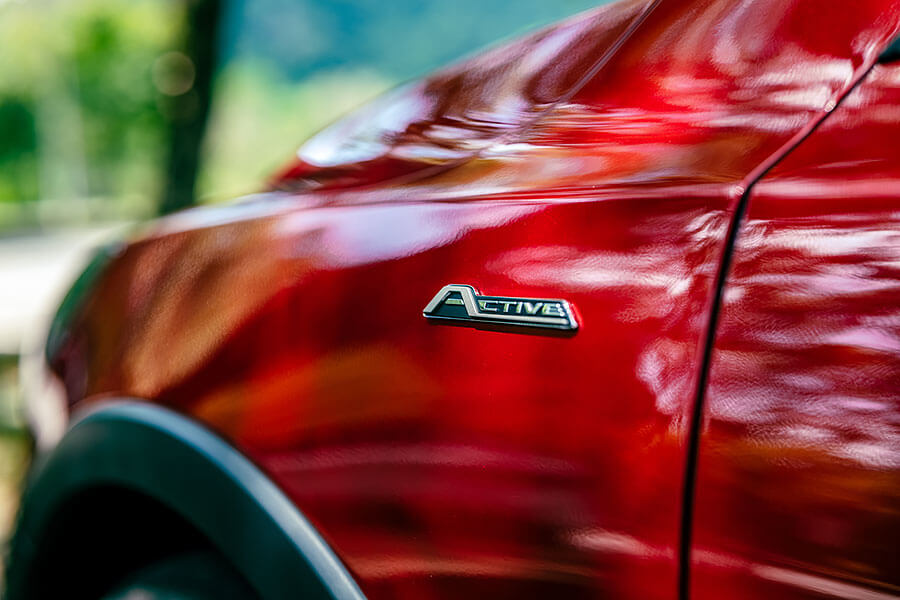 想要爬得更高、跑得更快更遠，你需要一副好眼睛以及出色足下功夫。