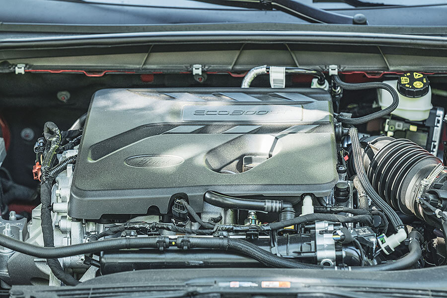 想要爬得更高、跑得更快更遠，你需要一副好眼睛以及出色足下功夫。