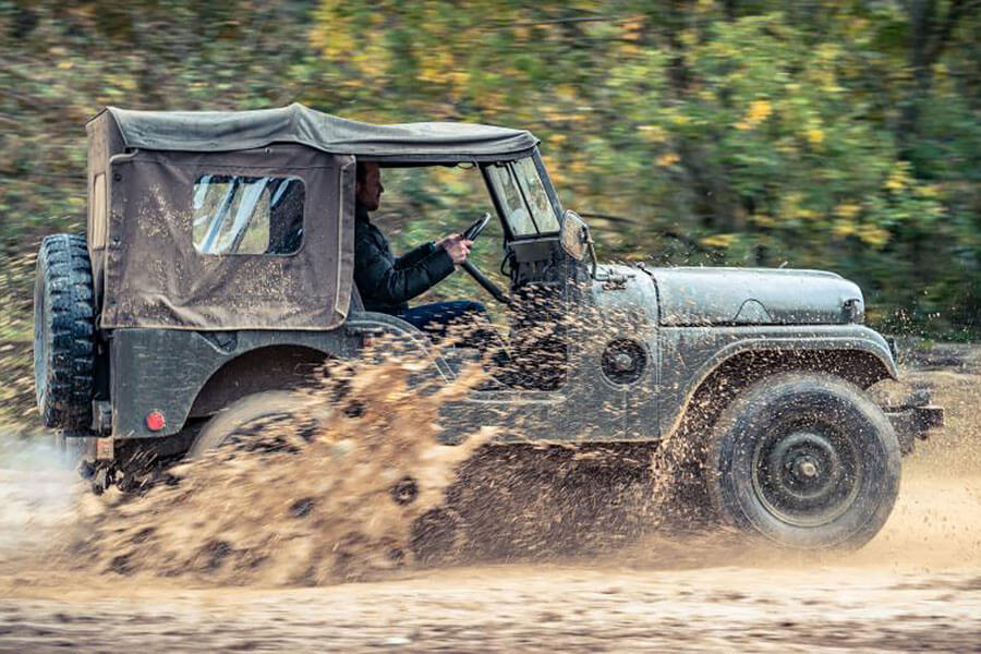 第二次世界大戰如何成就一個至今仍在闖蕩江湖的好漢。