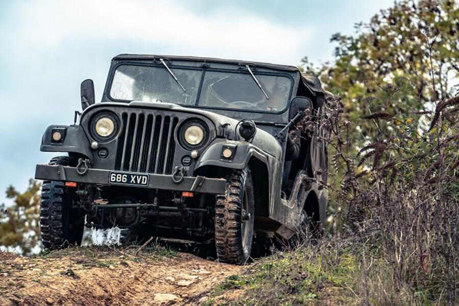 第二次世界大戰如何成就一個至今仍在闖蕩江湖的好漢。