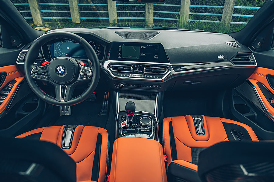 每次跑紐伯靈,我最愛用寶馬M3,因為它跑起來既順又流暢,這是玩賽車遊戲的時候,回到現實世界,New M3 Competition在「台伯靈」表現又如何呢?