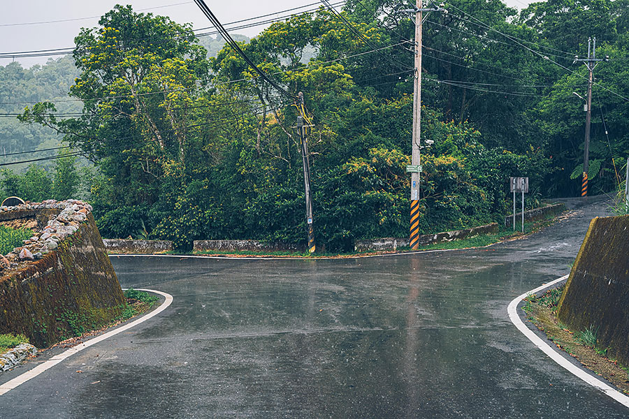 每次跑紐伯靈,我最愛用寶馬M3,因為它跑起來既順又流暢,這是玩賽車遊戲的時候,回到現實世界,New M3 Competition在「台伯靈」表現又如何呢?
