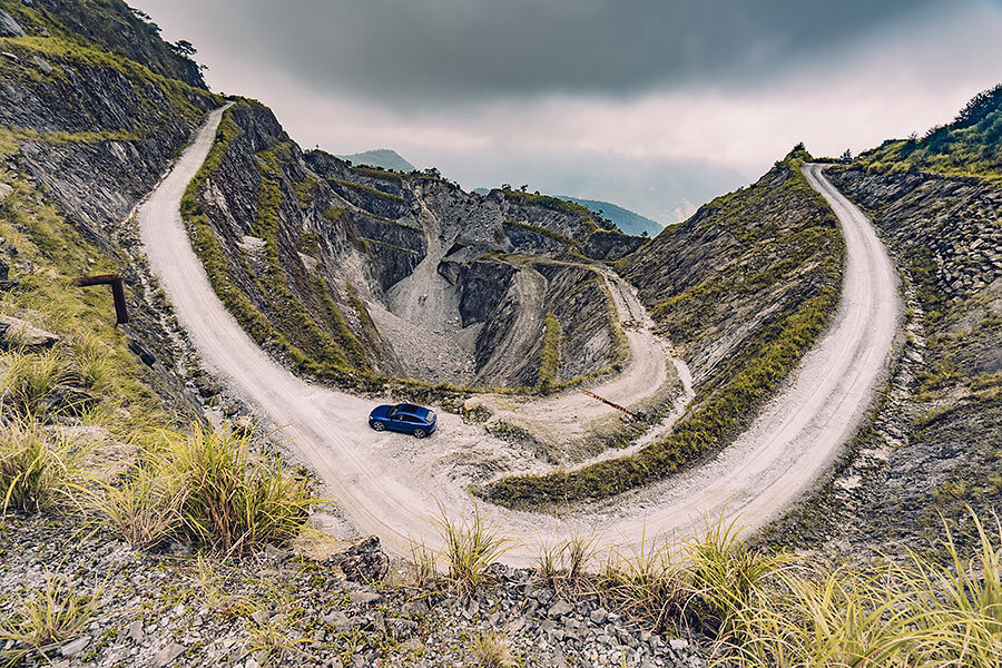 古有荒原路華，今有荒野奧客。