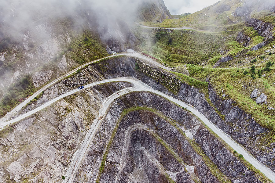 古有荒原路華，今有荒野奧客。