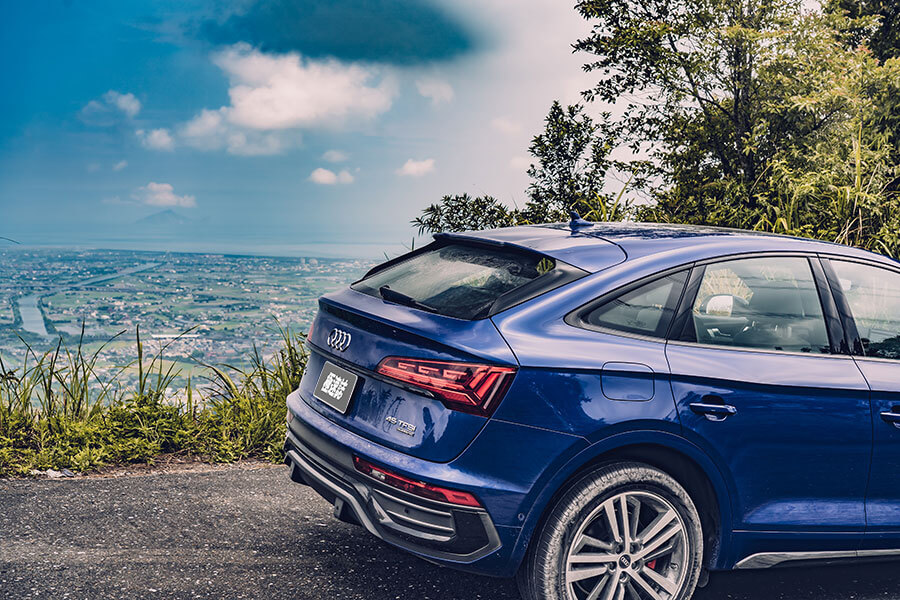 古有荒原路華，今有荒野奧客。