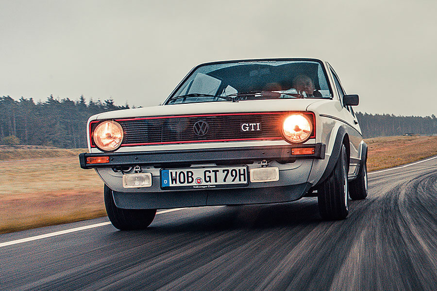 從最風光的傑作,至到最慘淡的低潮,這裡有齊你想知的一切,以及好些你不想知道的福斯逸聞趣事。